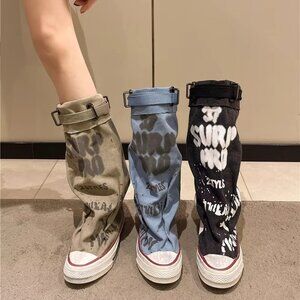 Women's Spring Graffiti High Canvas Boots Round Head Middle Follow Anti-slip